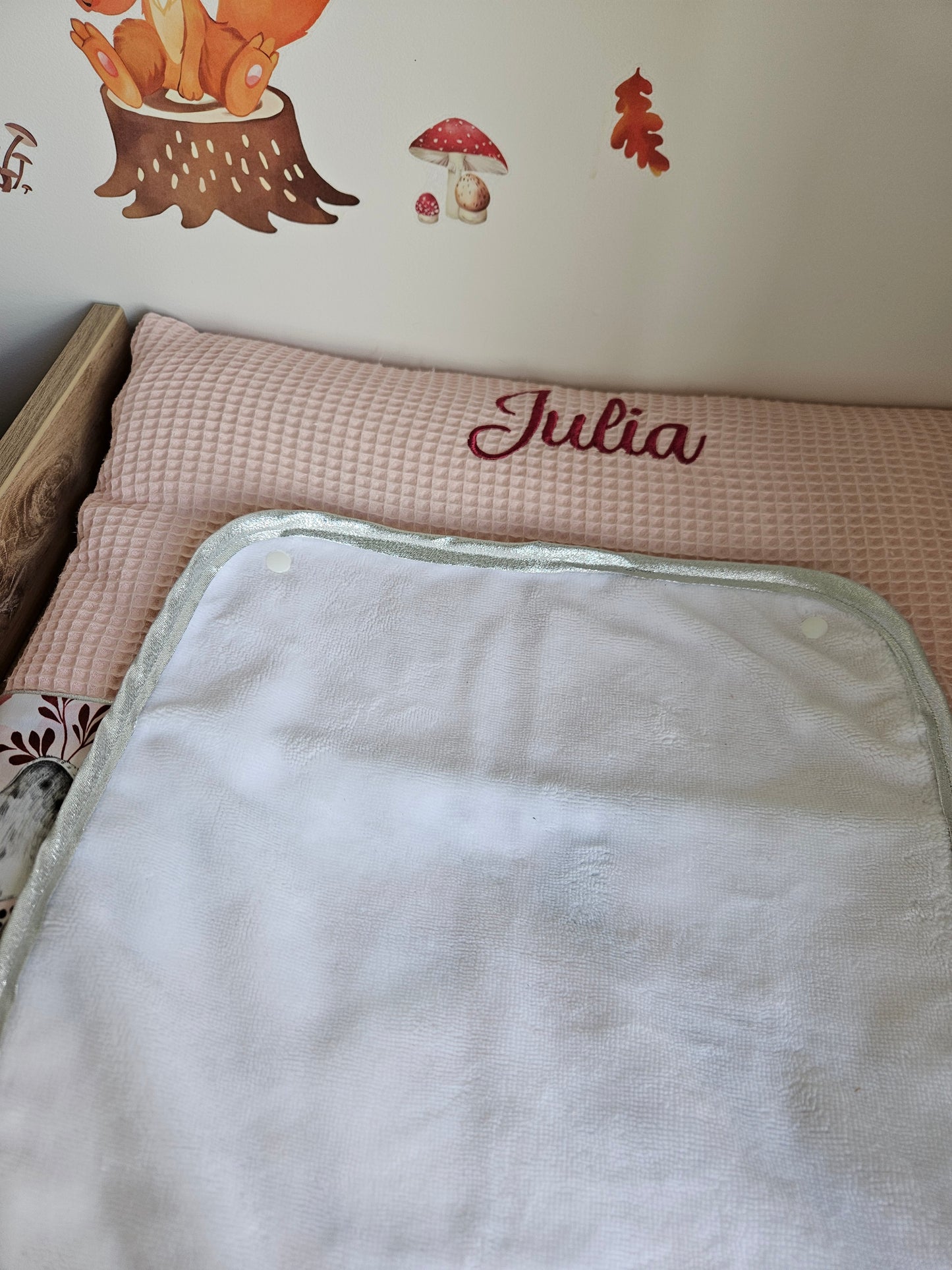 Matelas a langer avec serviette amovible