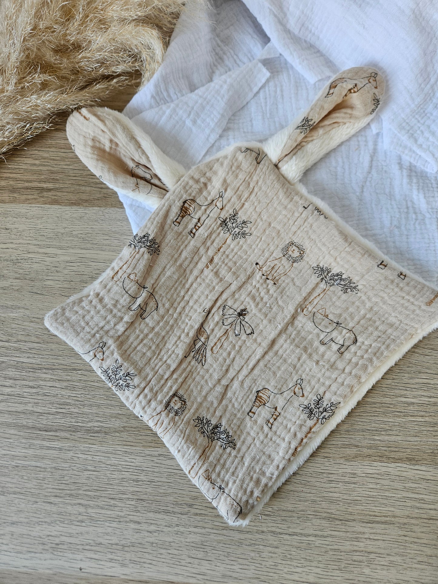Doudou plat, doudou personnalisé. En stock envoie en 3/5jours